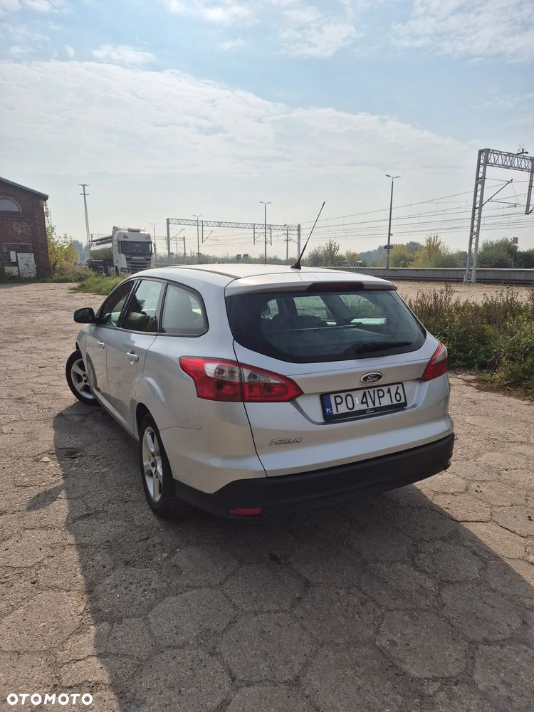 Ford Focus 2014 photo 4