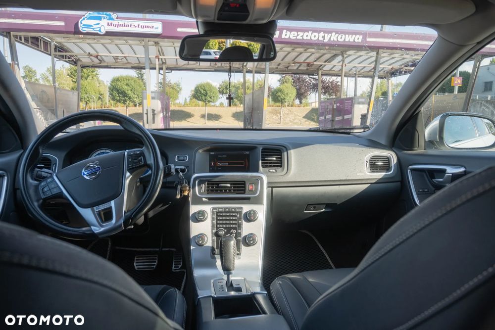 Volvo V60 - 15