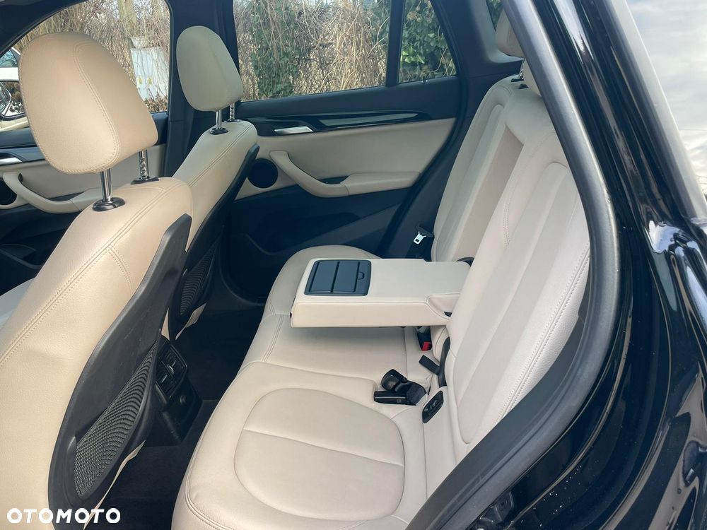 BMW X1 - 18