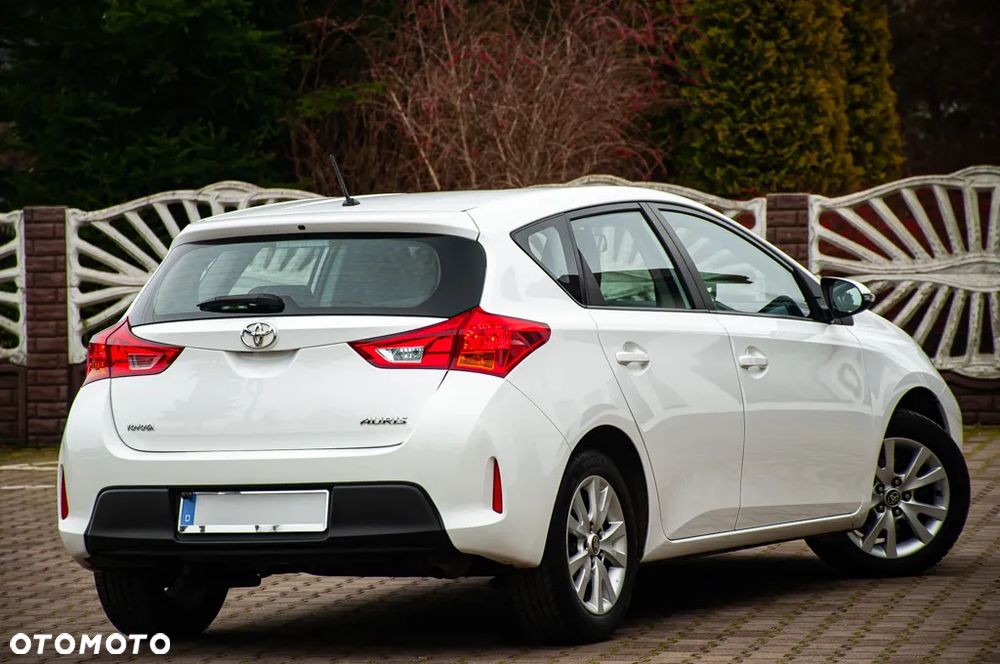 Toyota Auris 1.33 VVT-i Life - 4