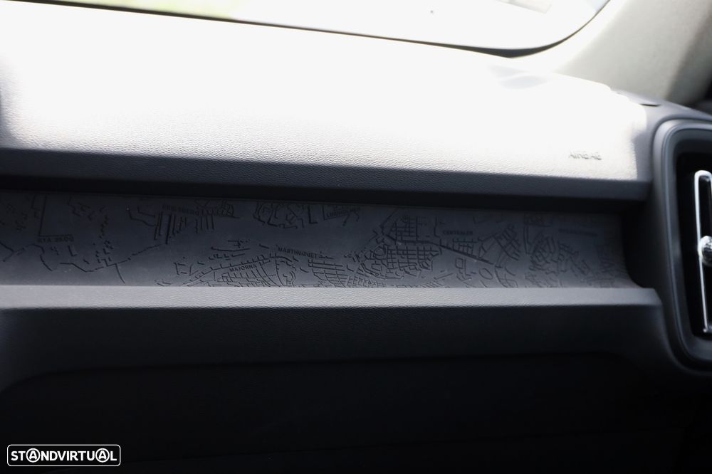 Volvo XC 40 1.5 T2 Momentum Core - 18