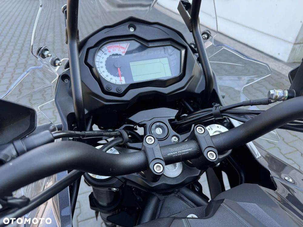 Benelli TRK 502X - 27