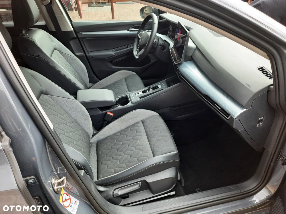 Volkswagen Golf 1.5 eTSI OPF DSG Goal - 13