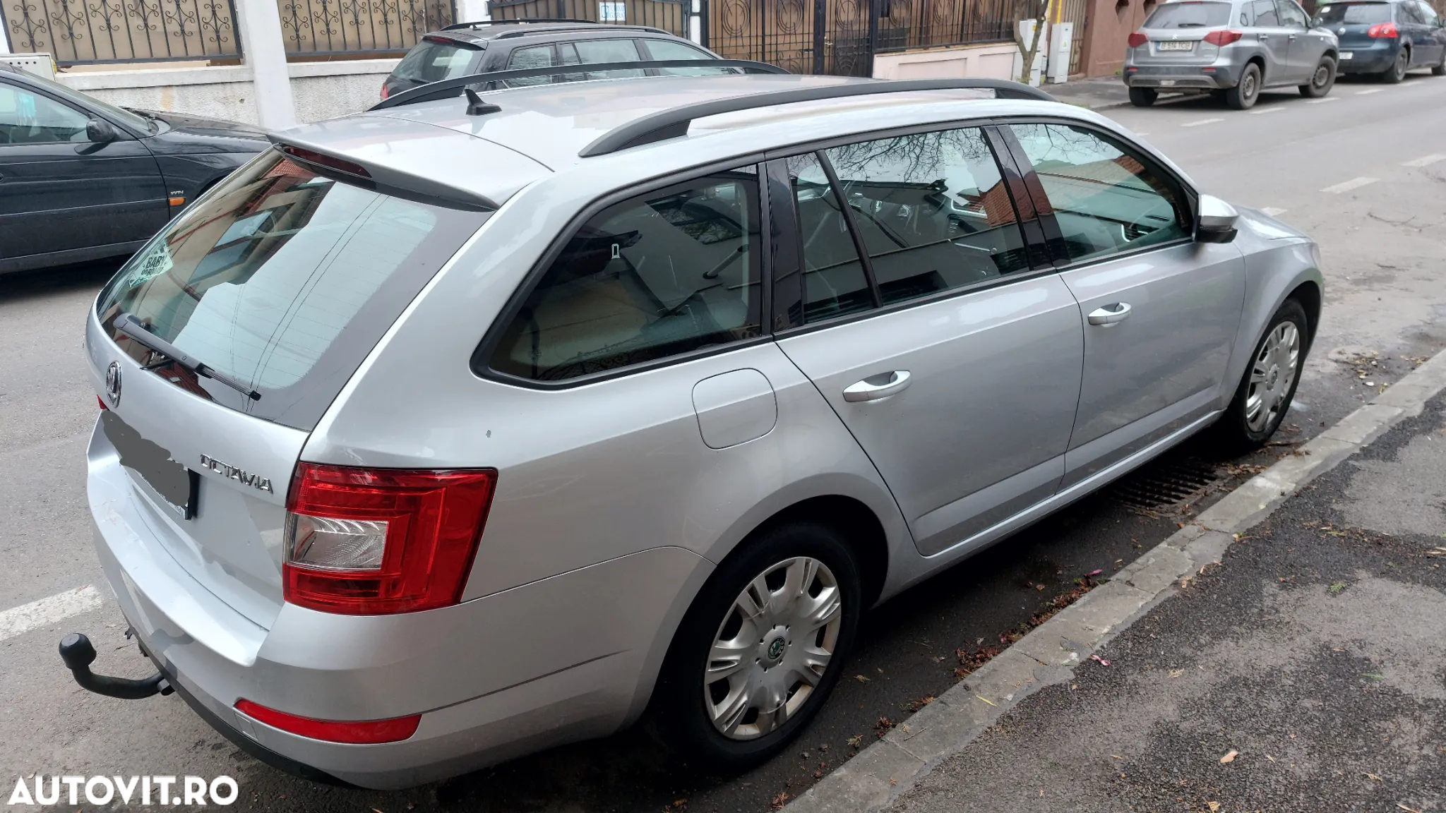 Skoda Octavia 2.0 TDI AMBITION DSG - 2