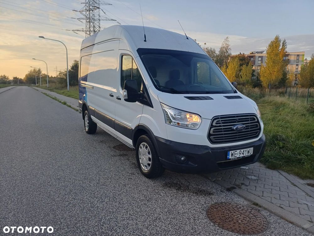 Ford Transit - 1