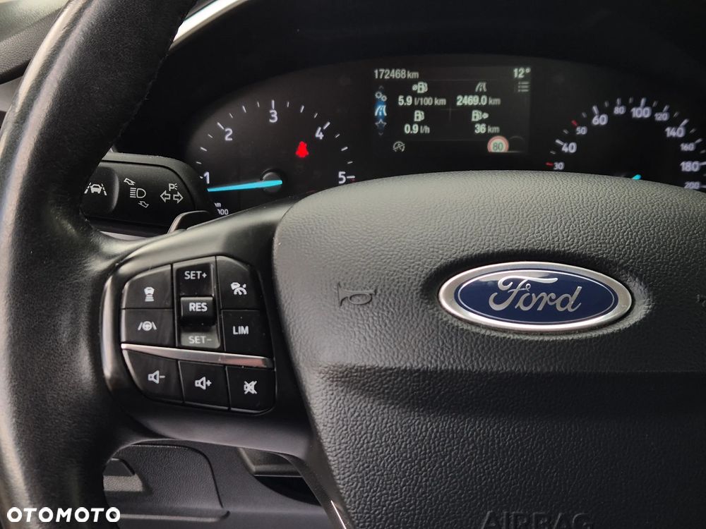 Ford Focus 1.5 EcoBlue Start-Stopp-System TITANIUM - 36