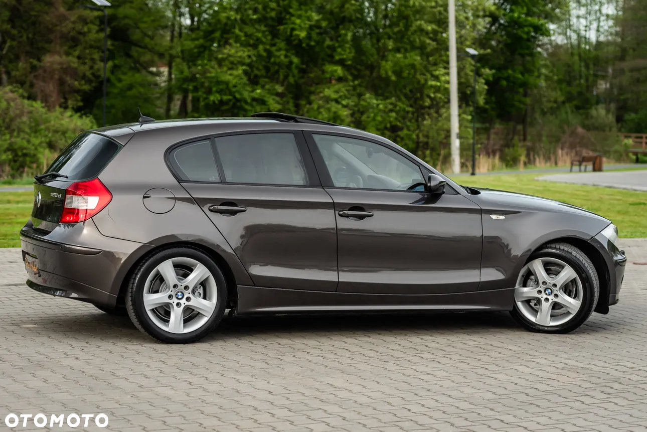 BMW Seria 1 120d - 14