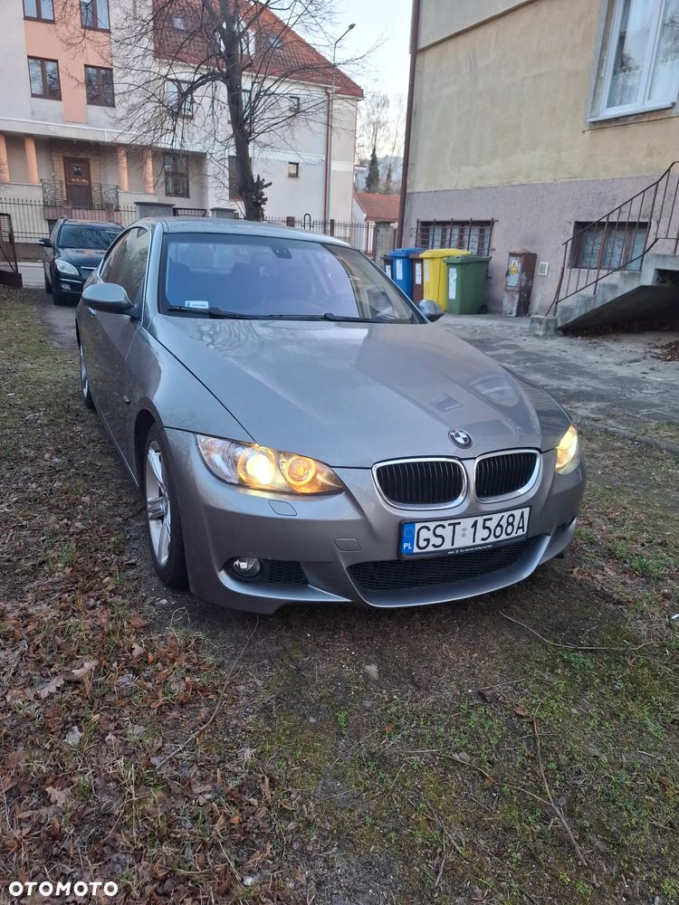 BMW Seria 3 325i - 2