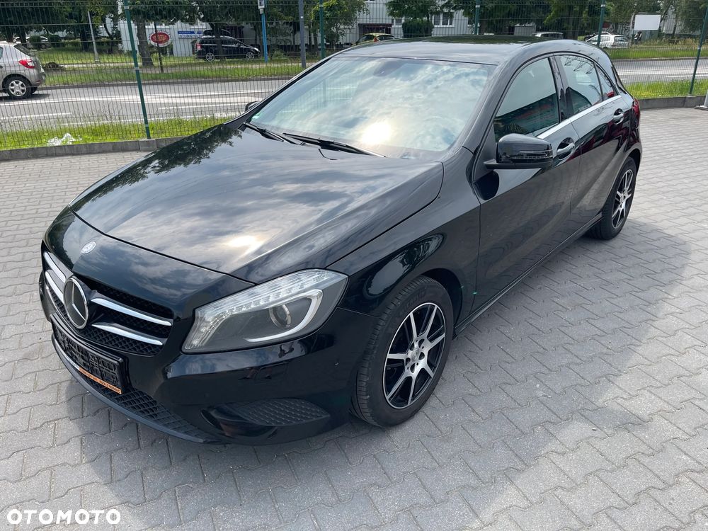 Mercedes-Benz Klasa A 180 d BlueEFFICIENCY Edition Style - 1