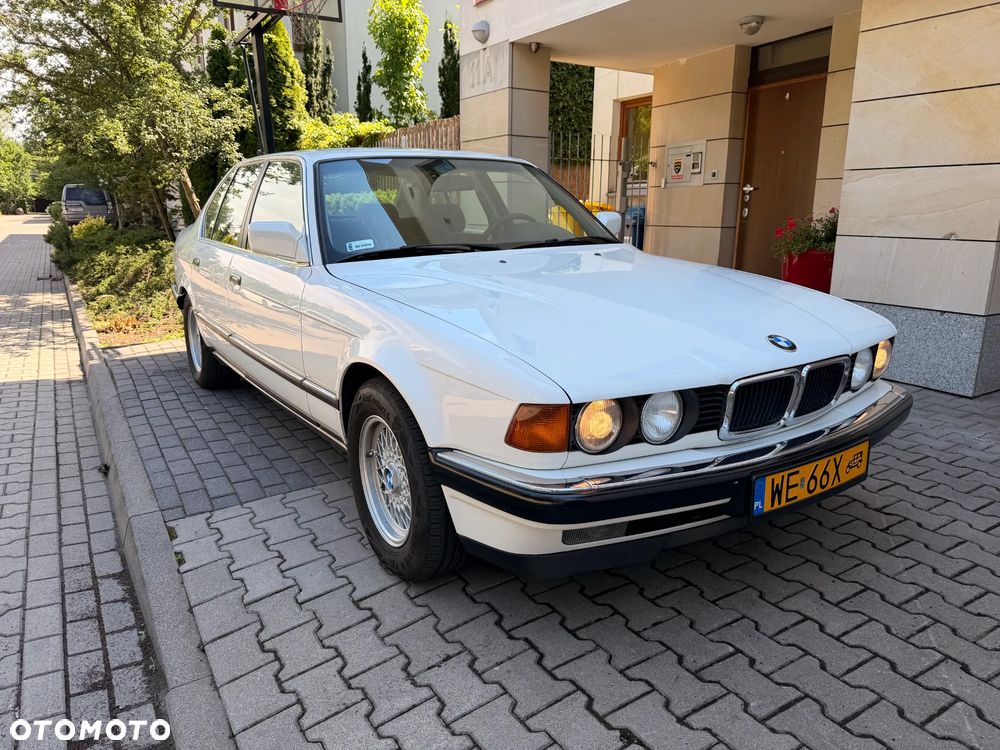 BMW Seria 7 - 29