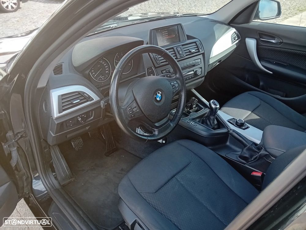 BMW 116 d Line Urban - 10