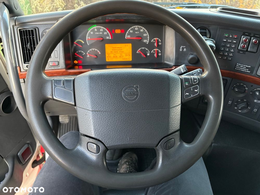 Volvo FM -400 6x4 - 21