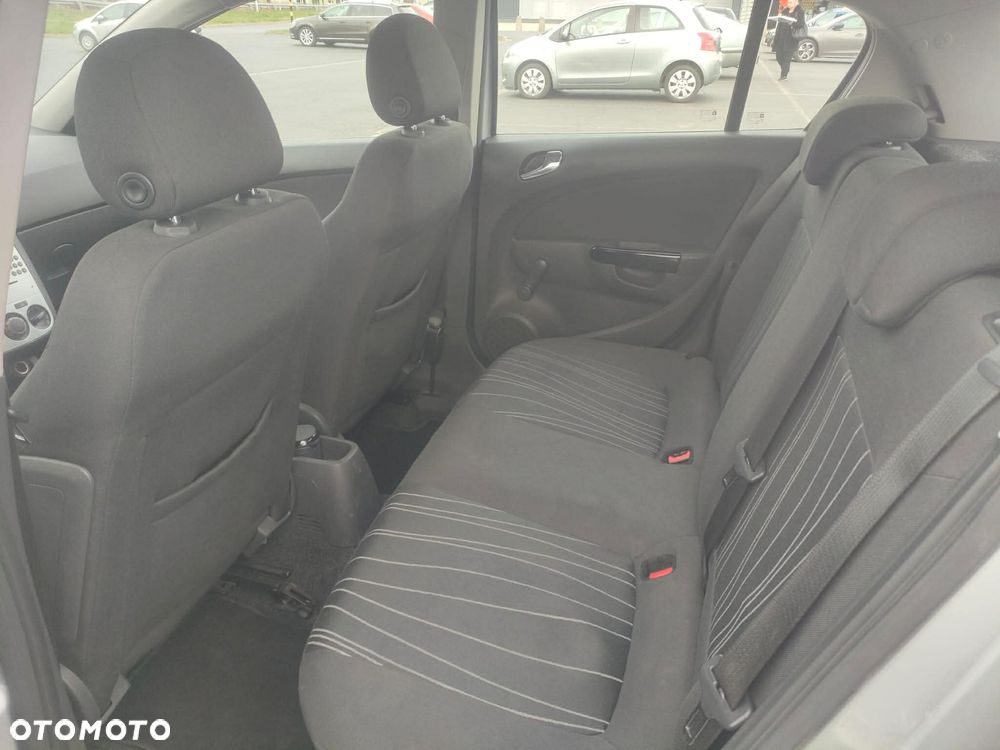 Opel Corsa 1.0 12V Easytronic Eco - 11