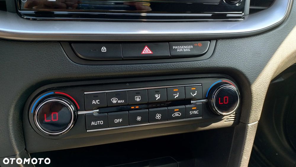 Kia Ceed 1.4 T-GDI M - 12