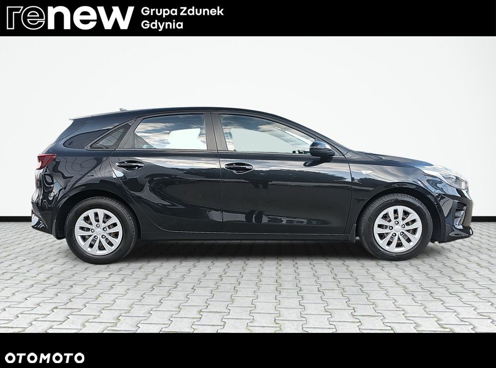 Kia Ceed - 4