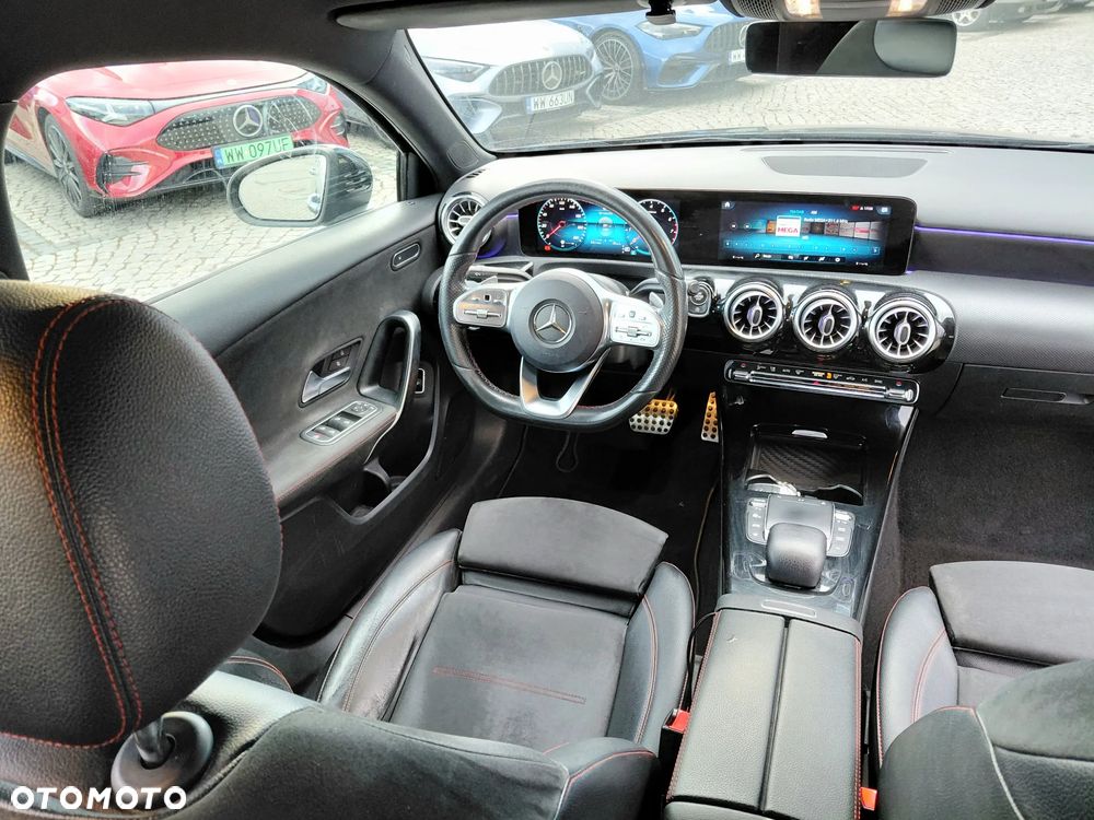 Mercedes-Benz Klasa A 200 AMG Line 7G-DCT - 16