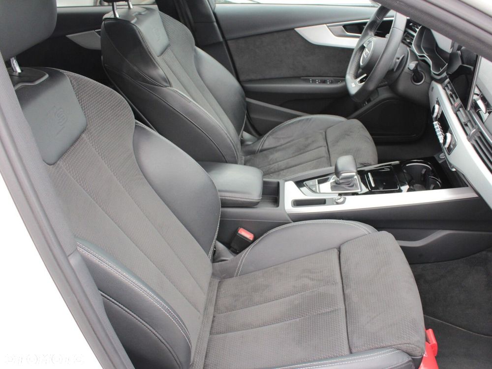 Audi A4 Limousine - 15