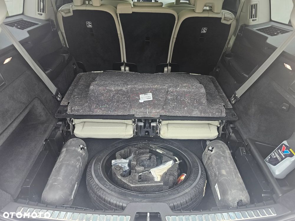 Volvo XC 90 T6 AWD Inscription 7os - 16