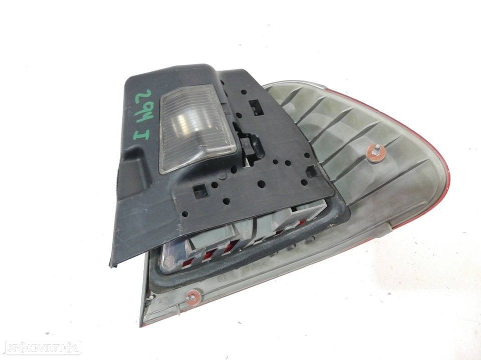 FAROLIM TRASEIRO ESQUERDO BMW 3 2000 - 3