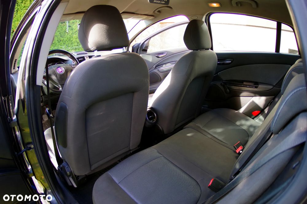 Fiat Bravo - 16