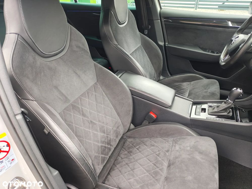 Skoda Superb 2.0 TSI 4x4 DSG Sportline - 12