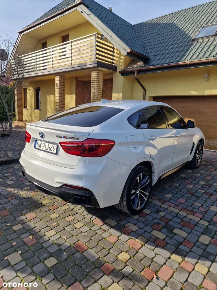BMW X6 - 11