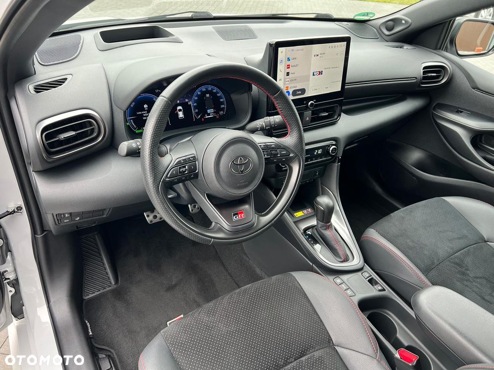 Toyota Yaris 130 1.5 VVT-i GR SPORT - 21