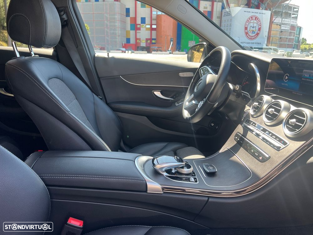 Mercedes-Benz C 300 e Avantgarde - 21