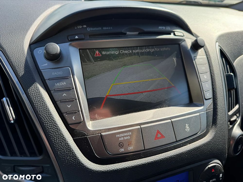 Hyundai ix35 2.0 CRDi Premium 4WD - 17