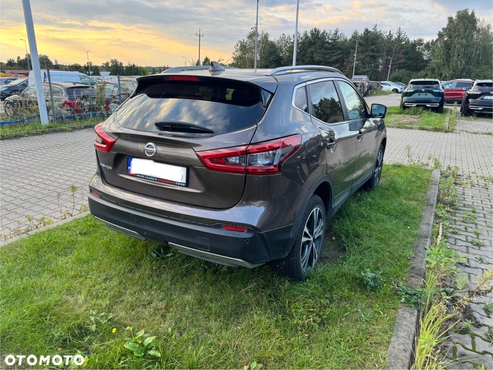 Nissan Qashqai 1.3 DIG-T N-Connecta - 4