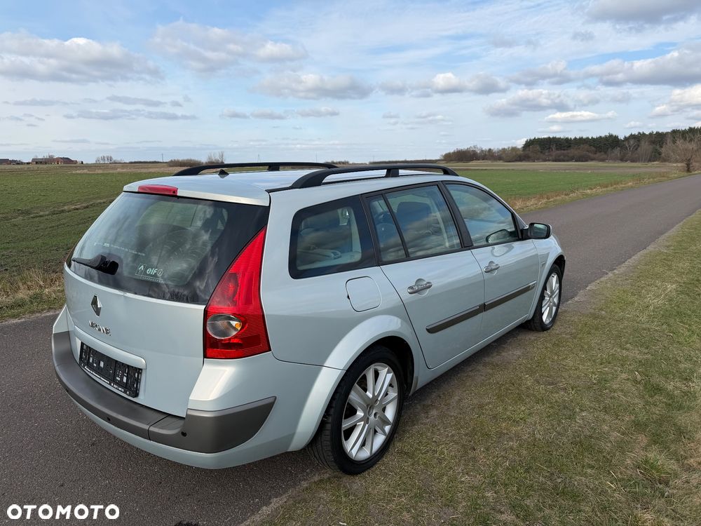 Renault Megane 2.0 Grandtour Luxe Privilege - 4