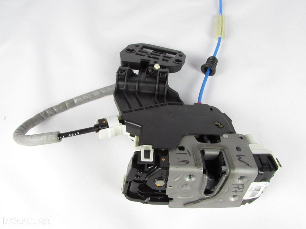 Fecho da porta Direito/Trás Seminovo/ Original MERCEDES-BENZ CLA Coupe (C117)/ME... - 1