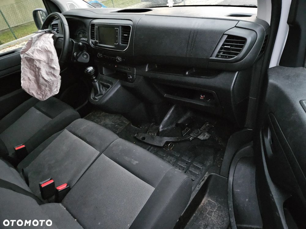 Opel Vivaro - 19