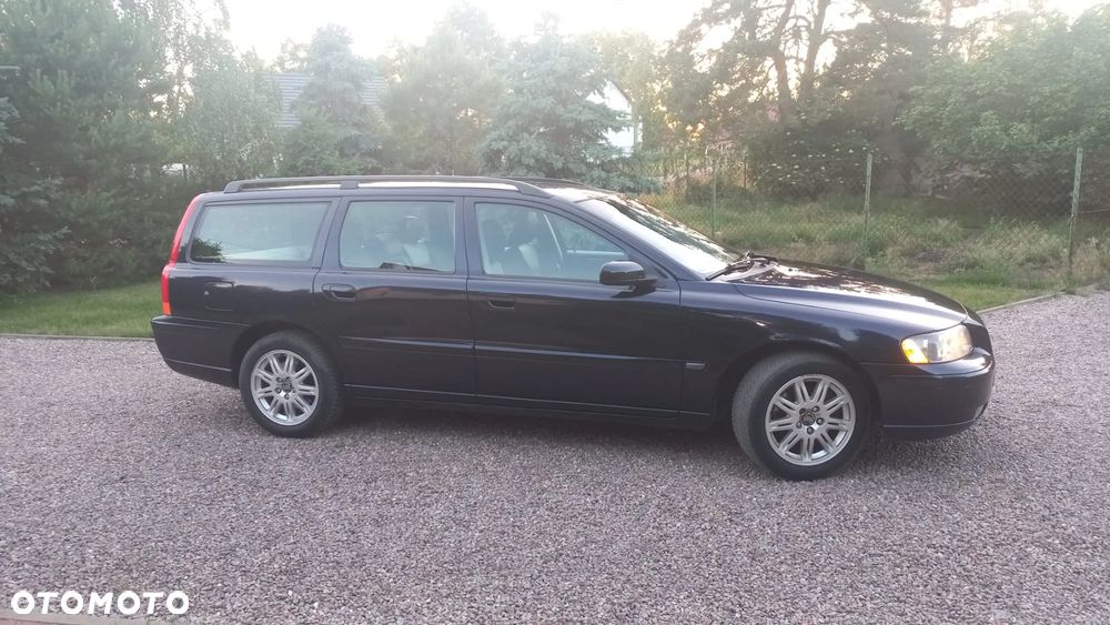 Volvo V70 2.4 Momentum - 8