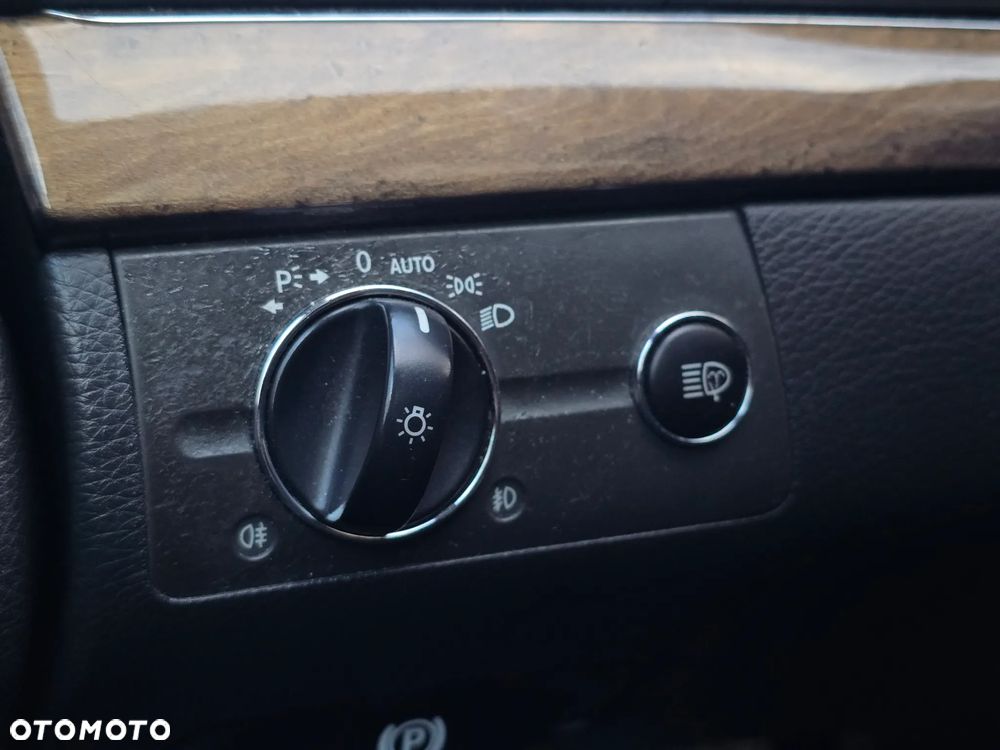 Mercedes-Benz Klasa E 320 Avantgarde - 30