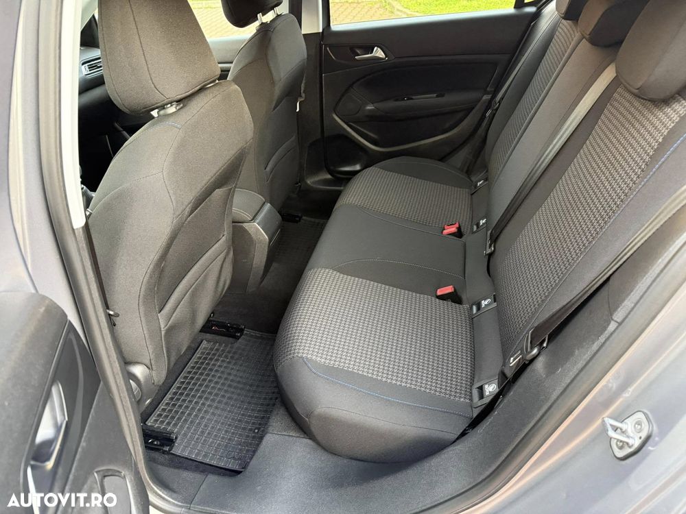 Peugeot 308 PureTech 110 Stop & Start Style - 12