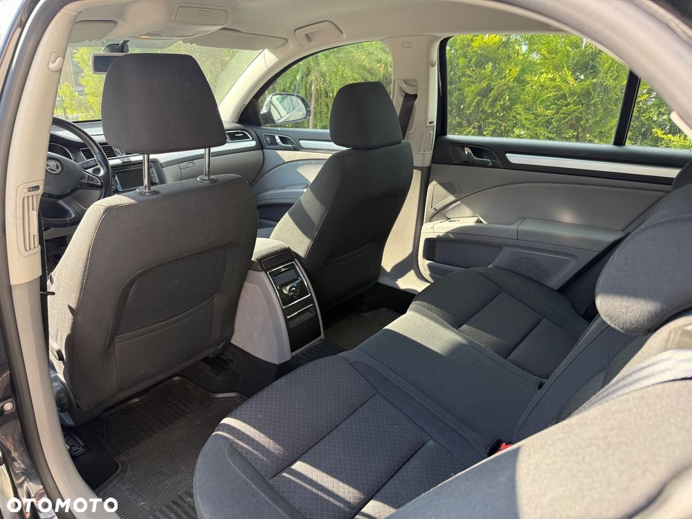 Skoda Superb - 14