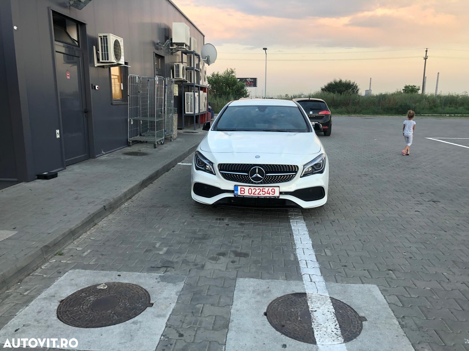Mercedes-Benz CLA 220 d Aut. - 2