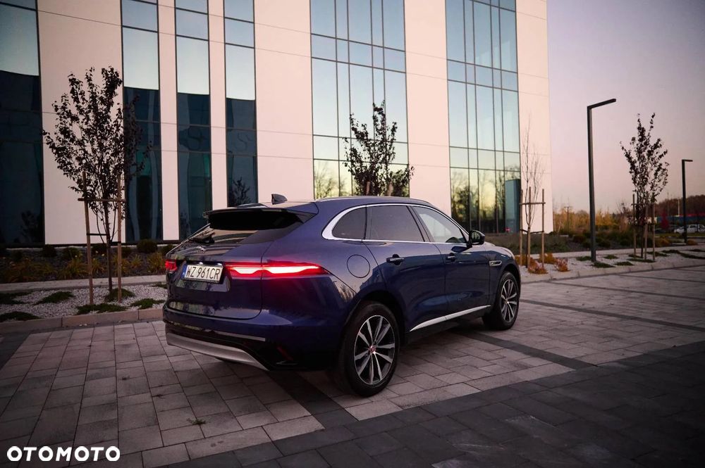 Jaguar F-Pace - 26