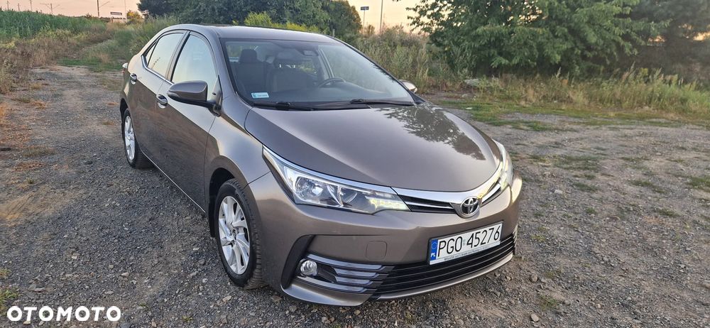 Toyota Corolla 1.6 Comfort - 3