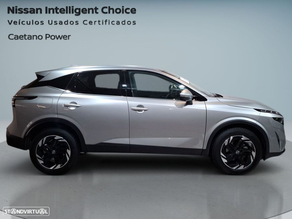 Nissan Qashqai 1.3 DIG-T Advance Xtronic - 23