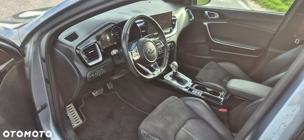 Kia Ceed SW 1.5 T-GDI DCT7 OPF GT Line - 15