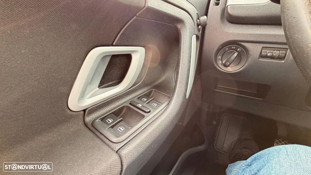 Skoda Fabia Break 1.2 Elegance - 13