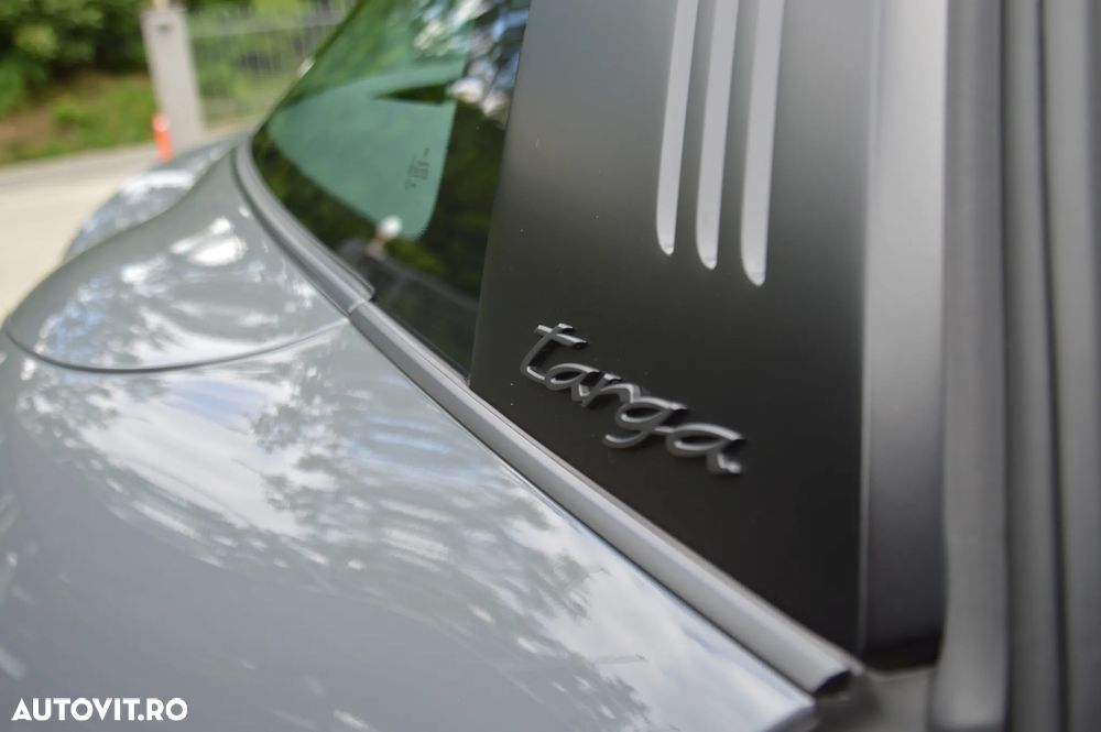 Porsche 911 Targa 4 GTS PDK - 20