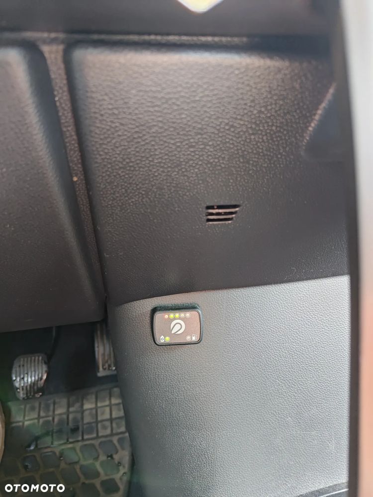 Volvo S40 2.4i - 14