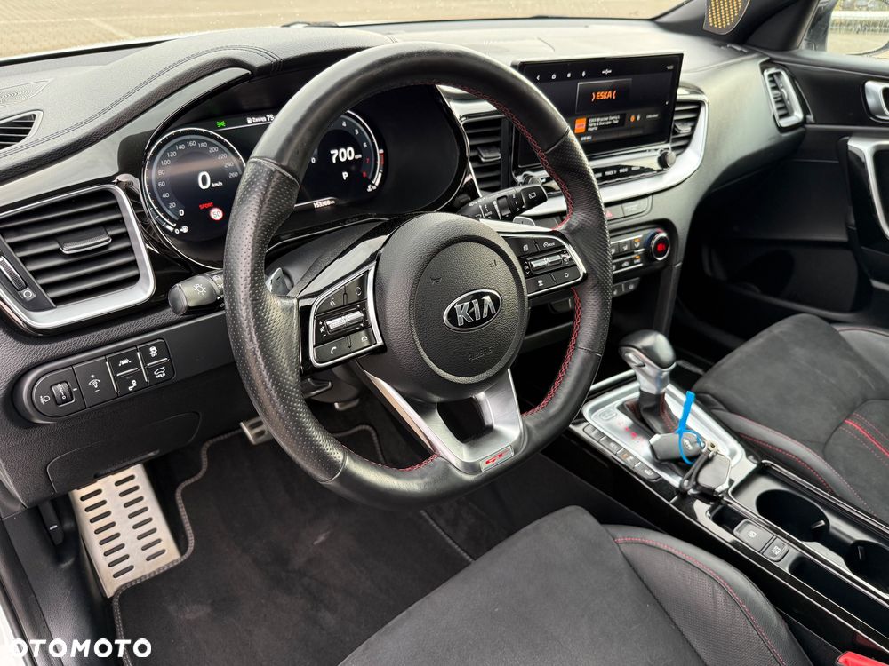 Kia ProCeed 1.6 T-GDI DCT7 OPF GT - 22