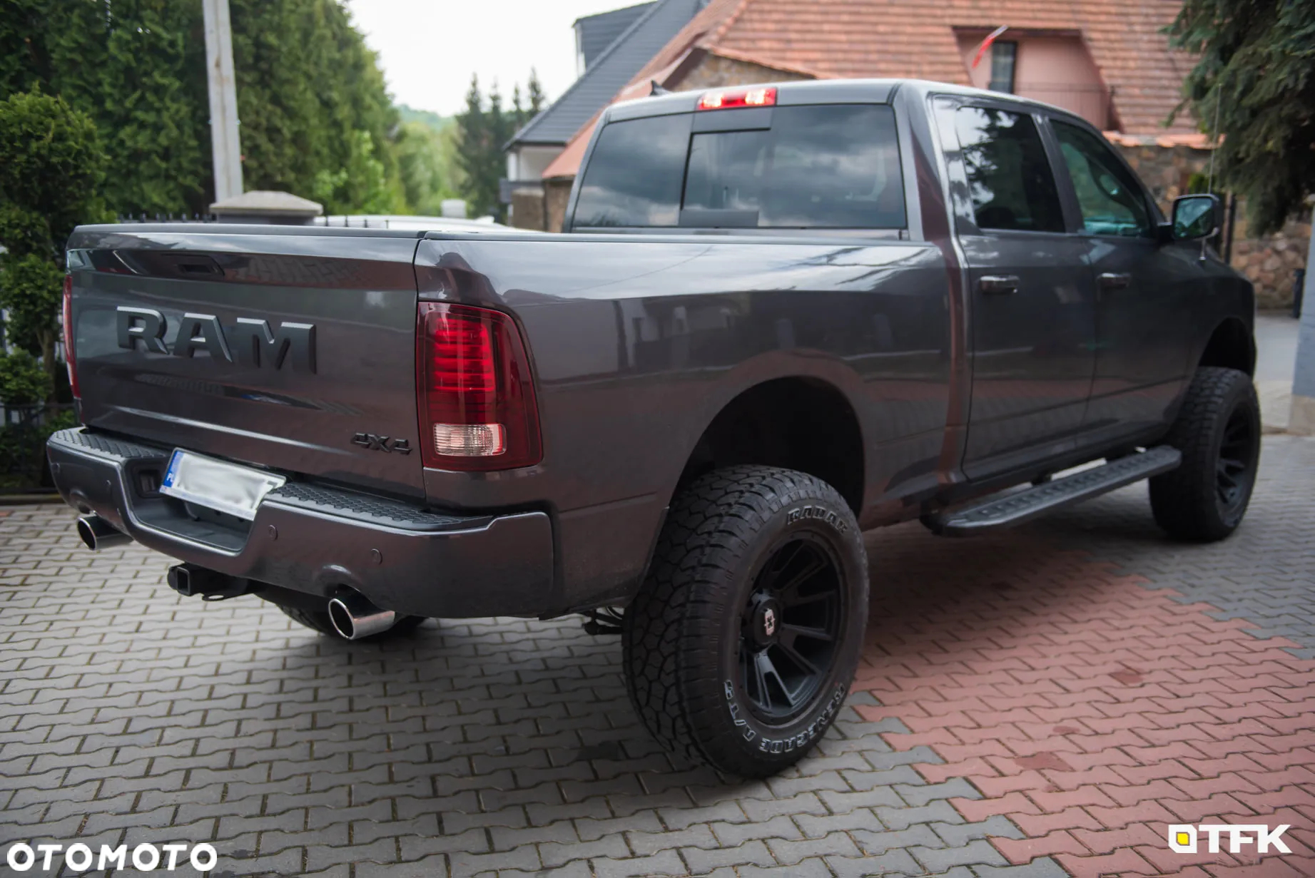 Dodge RAM 1500 5.7 4x4 - 40