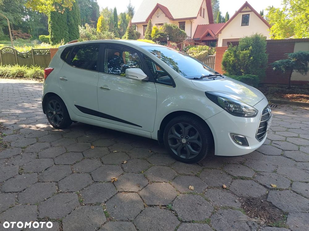 Hyundai ix20 - 3