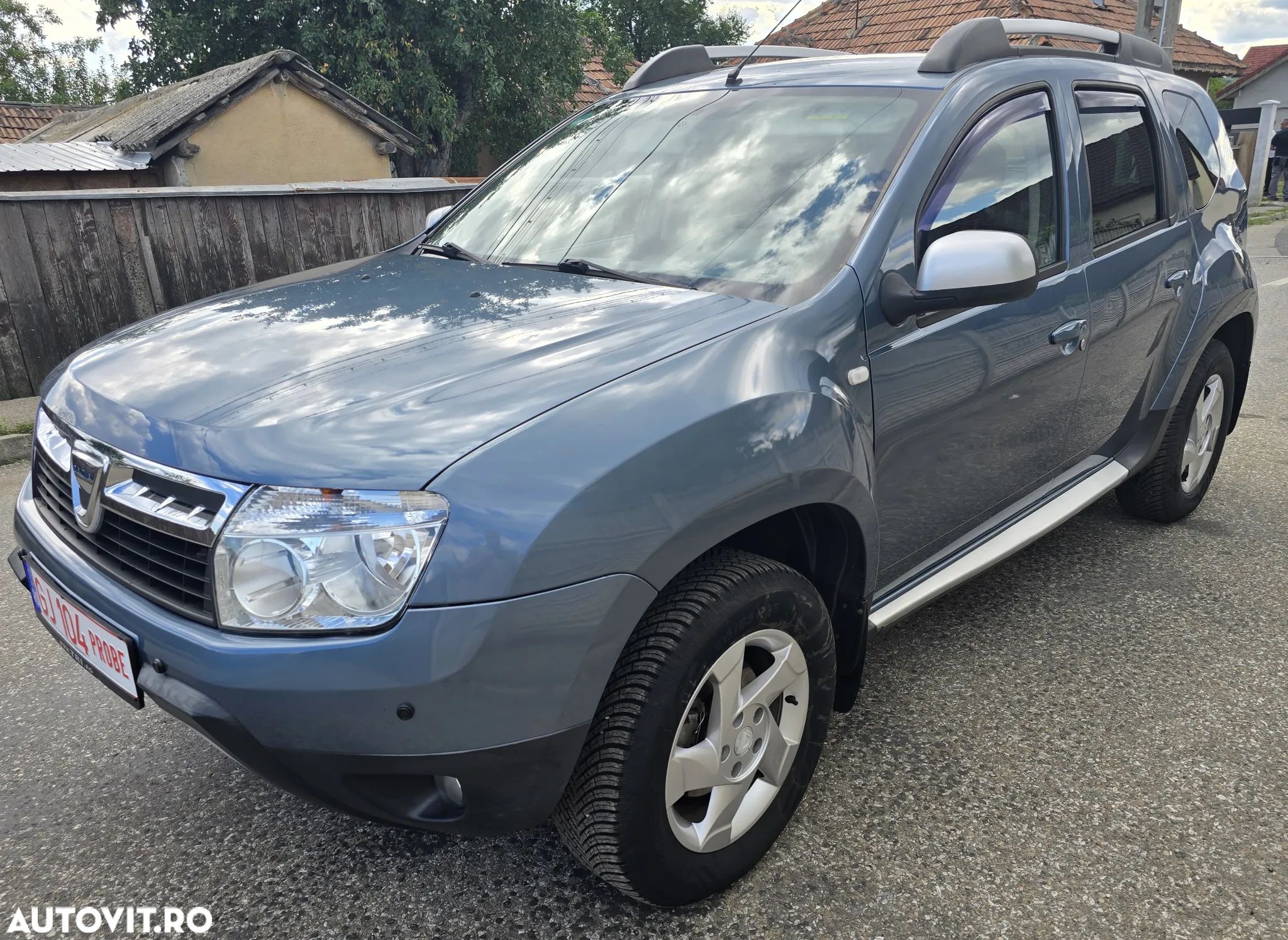 Dacia Duster 1.5 dCi 4x4 Laureate - 1