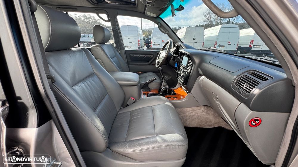 Toyota Land Cruiser SW 4.2 TD VX TA - 18